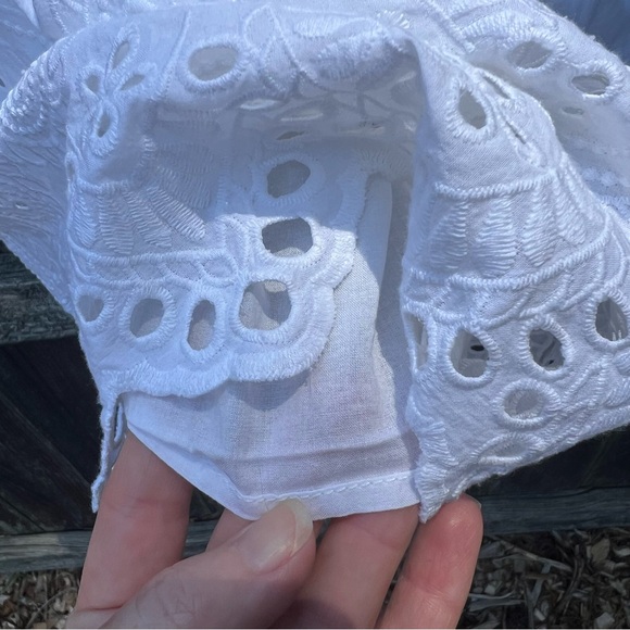 Girls White Lace Eyelet Blouse - Picture 5 of 10